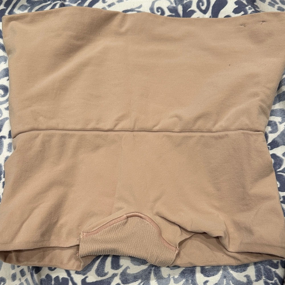 Spanx shapewear